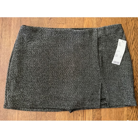 Urban Outfitters Pants - Urban Outfitters Silver Glitter Wrap Skort Metallic Mini Skirt Shorts XL NWT